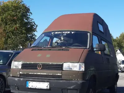 Gebraucht VW T4 77 PS (56 kW) 1992 Braun Van