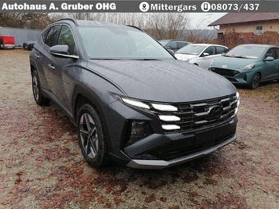 Neu Hyundai Tucson Trend 239 PS (175 kW) 2025 Ecotronic grey SUV