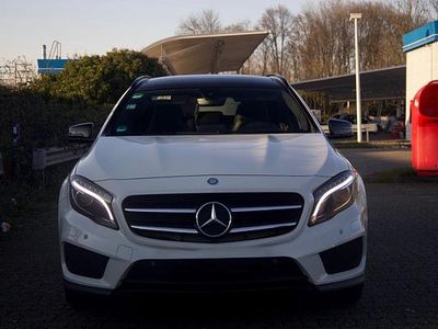Gebraucht Mercedes GLA250 AMG line 211 PS (155 kW) 2015 Weiß SUV