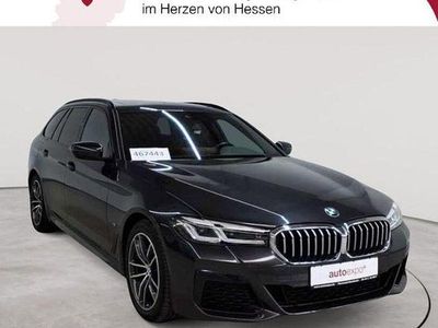 Gebraucht BMW 520 M Sport 190 PS (139 kW) 2023 Grau Kombi