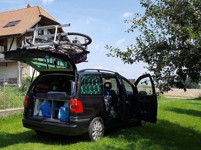 Gebraucht VW Sharan 131 PS (96 kW) 2004 Schwarz Van / Kleinbus