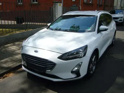 Gebraucht Ford Focus ST-Line 120 PS (88 kW) 2020 Weiß Limousine