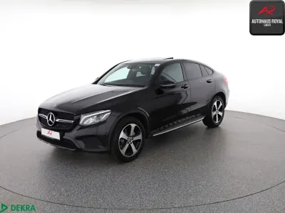 Używany Mercedes GLC220 Night 170 KM (125 kW) 2019 Czarny Coupe