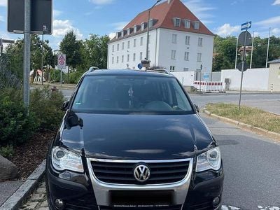 VW Touran Cross