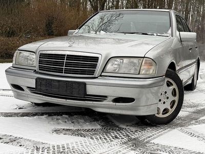 Silber Gebraucht 1997 Mercedes C240 Elegance Limousine | 4.900 € (Guter Preis)