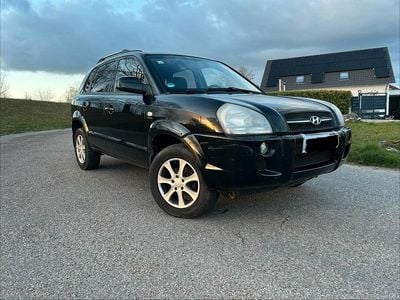 Gebraucht Hyundai Tucson 141 PS (103 kW) 2007 Schwarz SUV