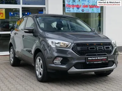 Gebraucht Ford Kuga Trend 150 PS (110 kW) 2017 Magneticgrau (metallic) SUV