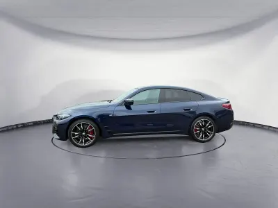 Gebraucht BMW M440 M Sport 374 PS (275 kW) 2025 Blau Limousine