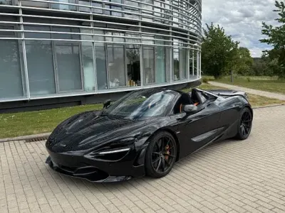 Gebraucht McLaren 720S 721 PS (530 kW) 2023 Schwarz Cabrio