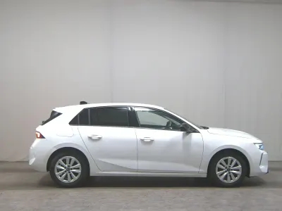 Brugt Opel Astra Business 110 HK (80 kW) 2022 Hvid Sedan