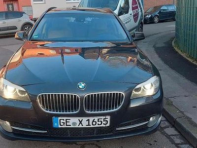 Second-hand BMW 530 245 CP (180 kW) 2011 Negru Break