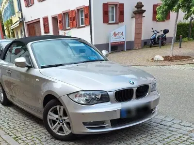 Gebraucht BMW 118 Cabriolet Sport Line 143 PS (105 kW) 2010 Beige Cabrio