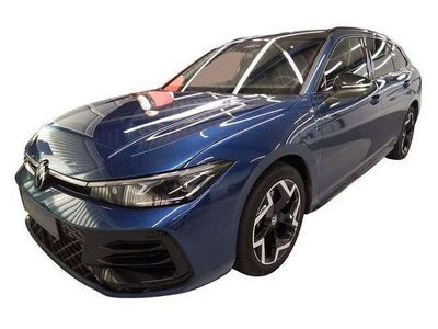 Second-hand VW Passat R-line 177 CP (130 kW) 2025 Albastru Break