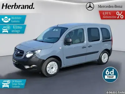 Używany Mercedes Citan 109 95 KM (69 kW) 2020 Szary Kombi