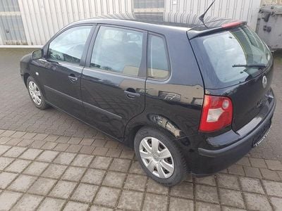 Gebraucht VW Polo 55 PS (40 kW) 2003 Schwarz Kleinwagen