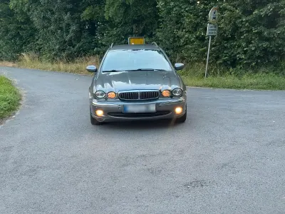 Gebraucht Jaguar XF 130 PS (95 kW) 2004 Silber Kombi