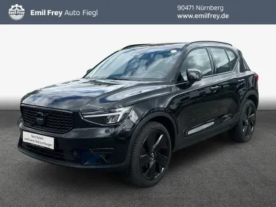 Używany Volvo XC40 Plus 163 KM (119 kW) 2025 Czarny SUV