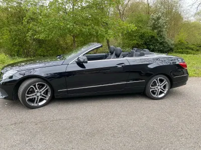 Gebraucht Mercedes E200 184 PS (135 kW) 2013 Schwarz Cabrio