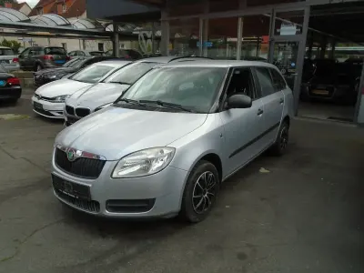 Gebraucht Skoda Fabia Classic 80 PS (58 kW) 2010 Silber Kombi
