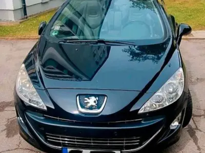 Gebraucht Peugeot 308 CC Allure 156 PS (114 kW) 2011 Schwarz Cabrio