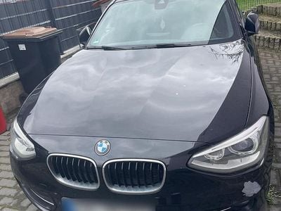Gebraucht BMW 120 182 PS (133 kW) 2014 Schwarz Kleinwagen