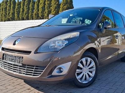 Gebraucht Renault Scénic III Dynamique 131 PS (96 kW) 2009 Braun Van / Kleinbus