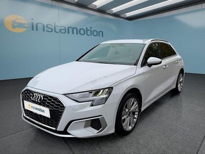 Weiß Gebraucht 2024 Audi A3 Sportback Kleinwagen | 28.649 € (Guter Preis)