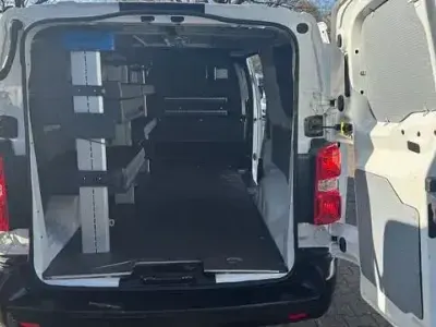 Gebraucht Opel Vivaro-e Combi Edition 122 PS (89 kW) 2021 Weiss Van / Kleinbus