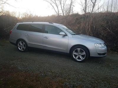 Gebraucht VW Passat 110 PS (80 kW) 2010 Silber Kombi