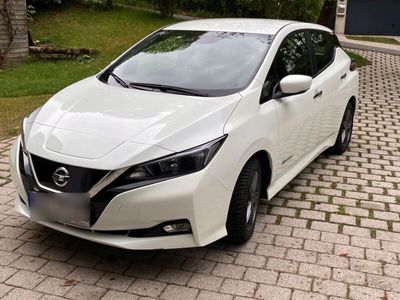 gebraucht Nissan Leaf 150 PS 40KWh Acenta Winterpaket
