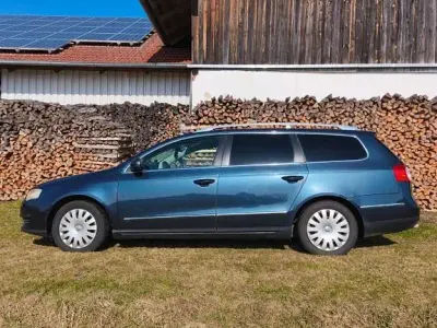 Gebraucht VW Passat 105 PS (77 kW) 2007 Blau Kombi