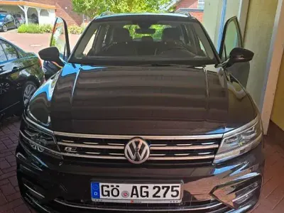 Gebraucht VW Tiguan Highline 150 PS (110 kW) 2019 Schwarz SUV