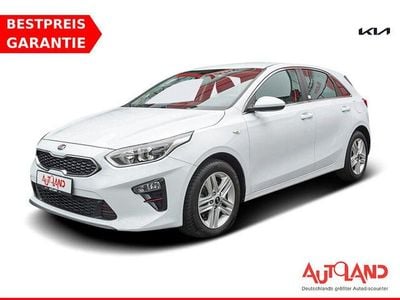 Gebraucht Kia Ceed Vision 136 PS (100 kW) 2020 Cararra weiß Kleinwagen