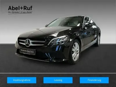 Gebraucht Mercedes C300 Avantgarde 258 PS (189 kW) 2020 Schwarz Limousine