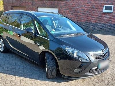 Gebraucht Opel Zafira Tourer Business 136 PS (100 kW) 2014 Schwarz Van / Kleinbus