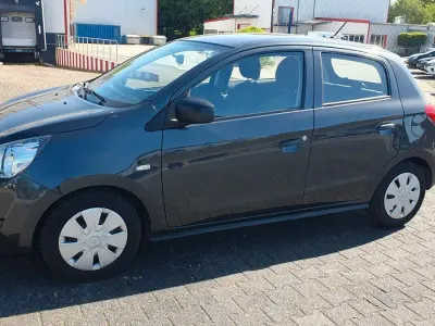 Gebraucht Mitsubishi Space Star 71 PS (52 kW) 2014 Grau Van / Kleinbus