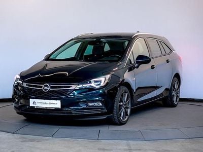 Używany Opel Astra Innovation 136 KM (100 kW) 2016 Zielony Sedan/Limuzyna