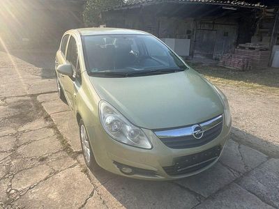 Grün Gebraucht 2007 Opel Corsa Edition Limousine | 2.750 € (Fairer Preis)