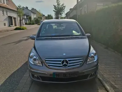 Gebraucht Mercedes B170 Edition 116 PS (85 kW) 2006 Grau Van / Kleinbus
