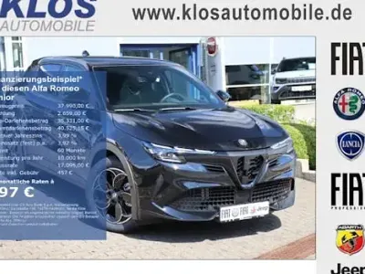 Nouvelle Alfa Romeo Junior 145 ch (106 kW) 2026 Noir SUV