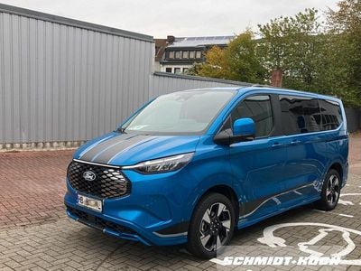Digitalaquablue (blau) Neu 2026 Ford Tourneo Custom Sport Van | 58.950 €