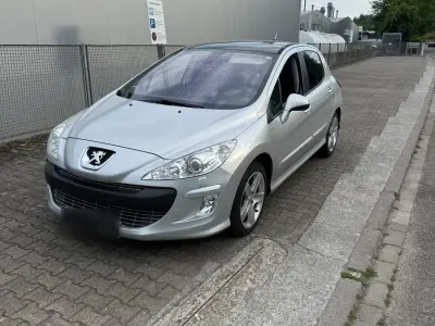 Gebraucht Peugeot 308 163 PS (119 kW) 2010 Silber Limousine