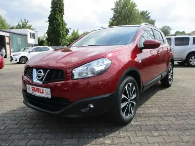 Gebraucht Nissan Qashqai I-Way 141 PS (103 kW) 2012 Naj new red SUV