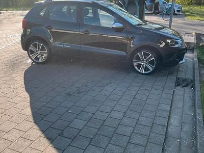 Usata VW Polo Cross 105 CV (77 kW) 2011 Nero Utilitaria