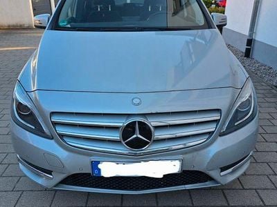 Mercedes B180