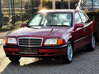 Gebraucht Mercedes C180 Elegance 122 PS (89 kW) 1994 Rot Limousine