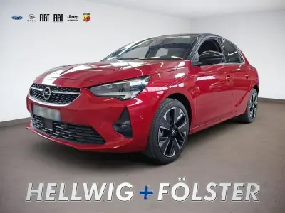 Gebraucht Opel Corsa-e 100 kW (136 PS) 2023 Peperoncino red/typ aussenverk Kleinwagen