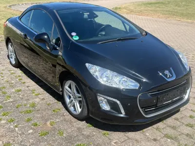 Gebraucht Peugeot 308 CC Active 120 PS (88 kW) 2011 Schwarz Cabrio