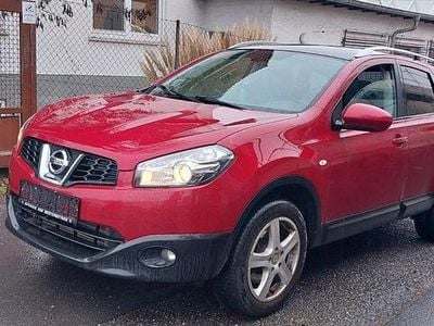 Rot Gebraucht 2012 Nissan Qashqai +2 Acenta SUV | 4.699 € (Superpreis)
