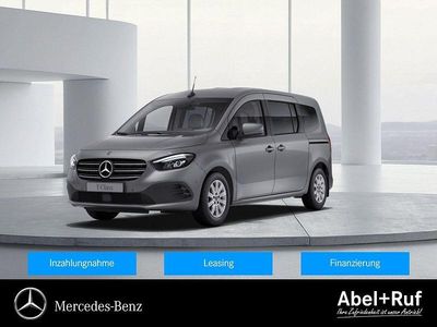 Grau Gebraucht 2024 Mercedes T180 Progressive Van / Kleinbus | 34.299 € (Teuer)